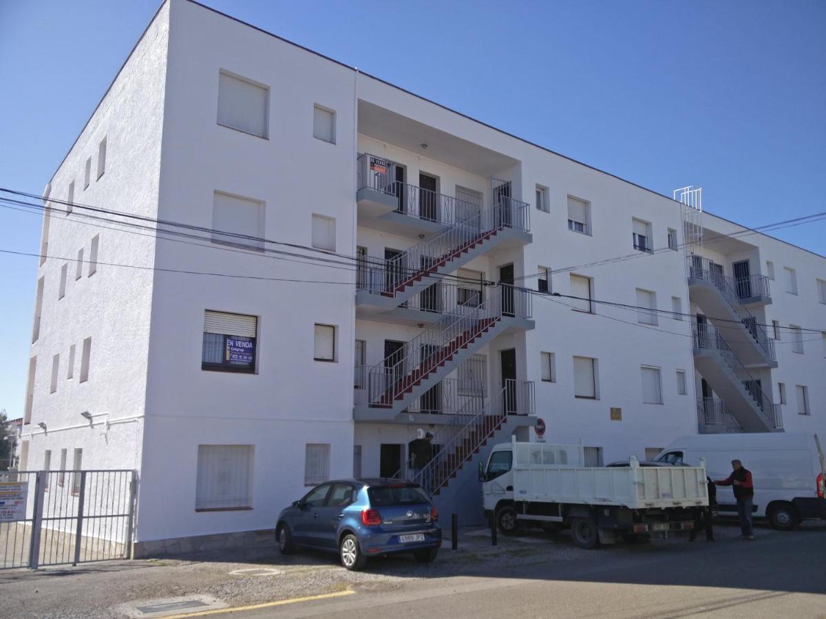 Apartament Amb Piscina Empuriabrava Luaran gambar